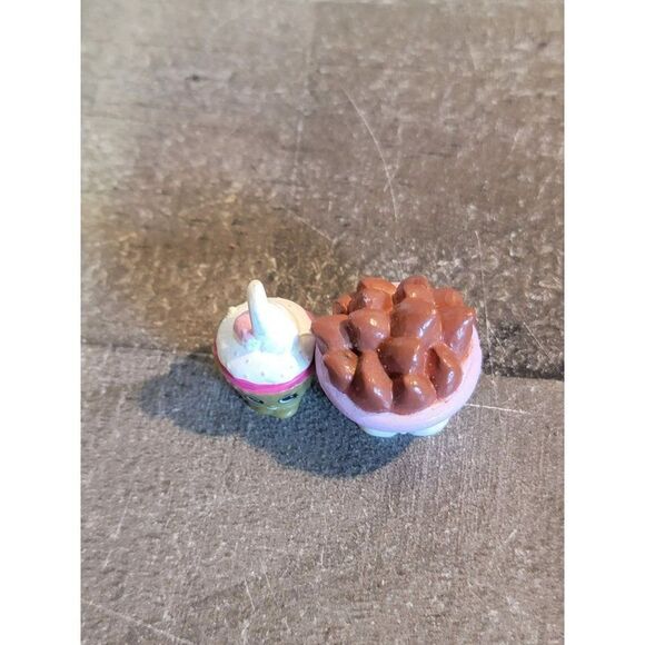 Mini moose cupcake Bowl chocolate set toy figure - Picture 2 of 4